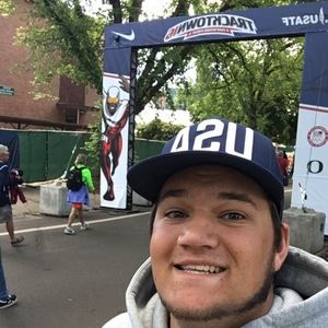 Meet your Posher, Garret